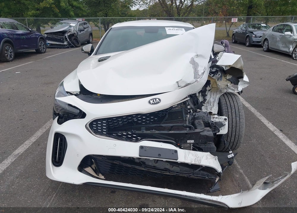 2020 KIA STINGER VIN: KNAE35LC1L6082920
