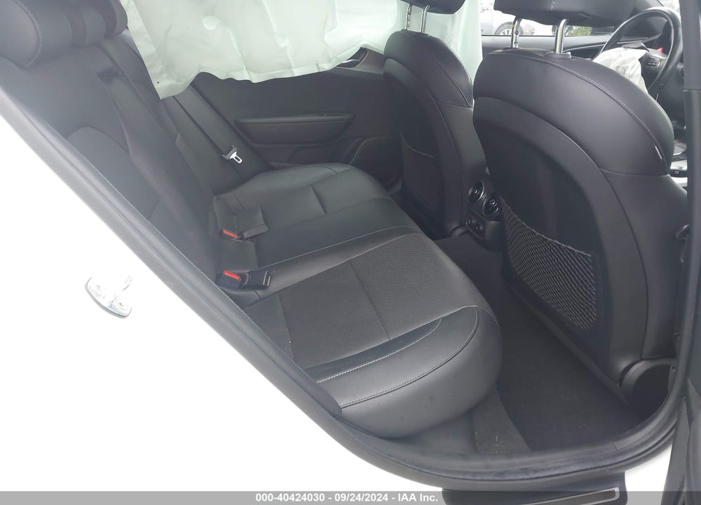 2020 KIA STINGER VIN: KNAE35LC1L6082920