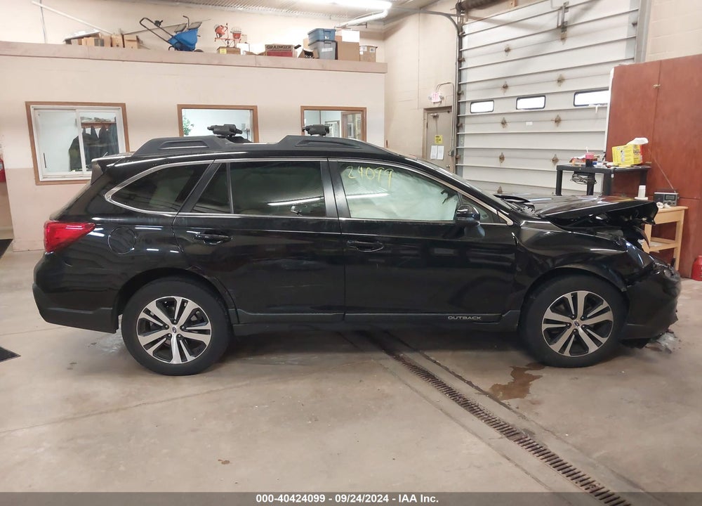 2019 SUBARU OUTBACK 2.5I LIMITED VIN: 4S4BSAJC8K3278773
