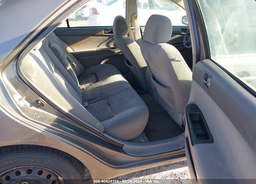 2005 TOYOTA CAMRY STD/ VIN: 4T1BE32K35U979292
