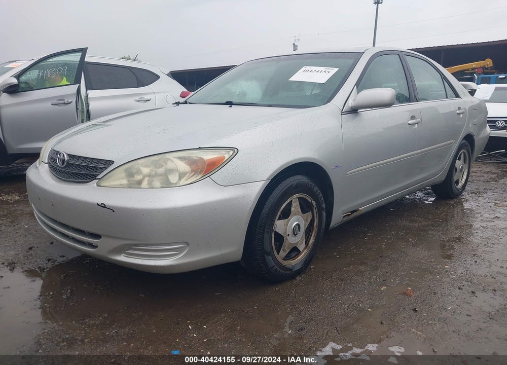 2004 TOYOTA CAMRY LE VIN: 4T1BE32K84U293814