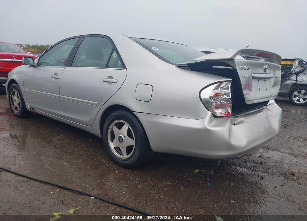 2004 TOYOTA CAMRY LE VIN: 4T1BE32K84U293814