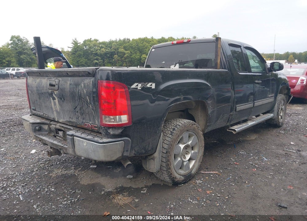 2011 GMC SIERRA 1500 SLE VIN: 1GTR2VE32BZ154077