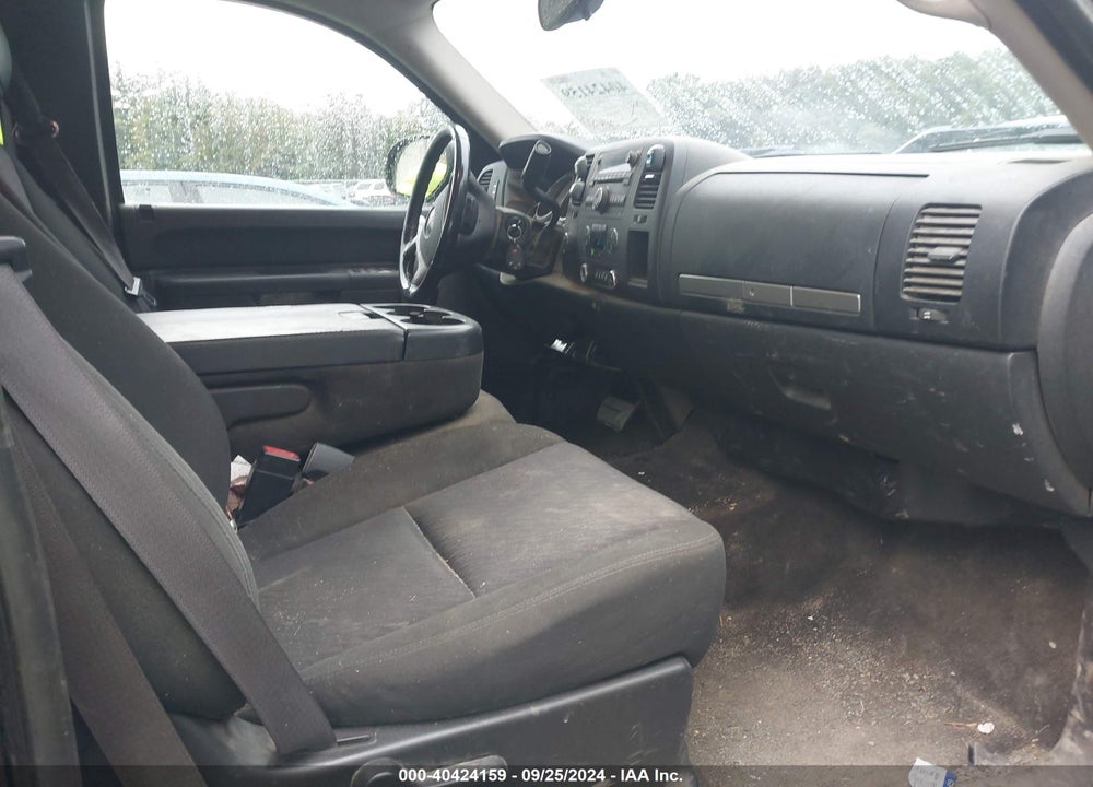 2011 GMC SIERRA 1500 SLE VIN: 1GTR2VE32BZ154077