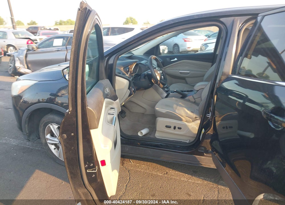 2014 FORD ESCAPE SE VIN: 1FMCU0GX1EUA63107
