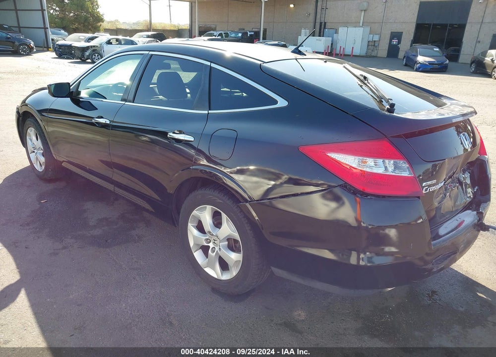 2011 HONDA ACCORD CROSSTOUR EX-L VIN: 5J6TF2H58BL005188