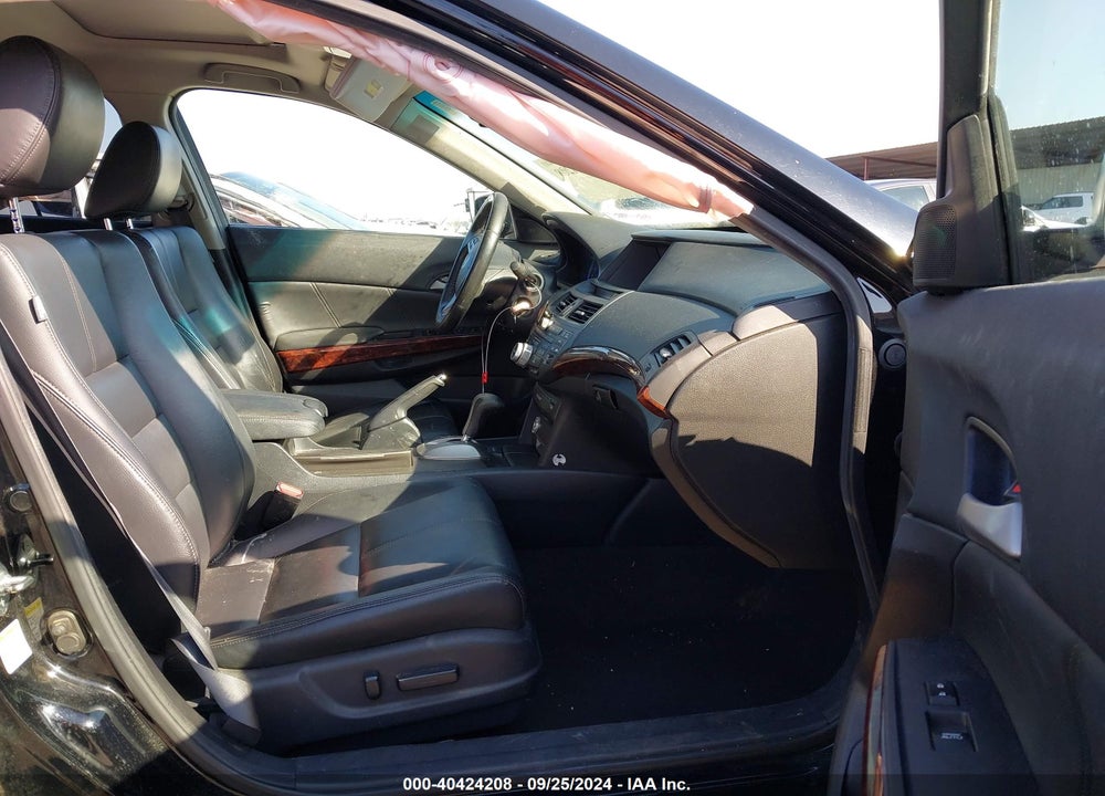 2011 HONDA ACCORD CROSSTOUR EX-L VIN: 5J6TF2H58BL005188