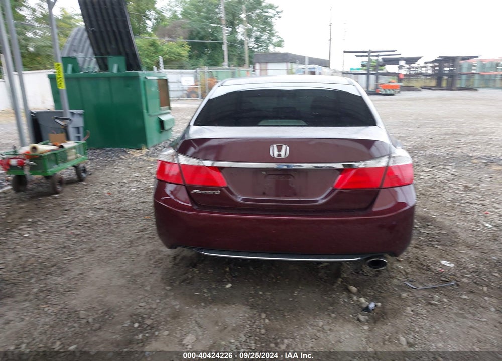 2015 HONDA ACCORD LX VIN: 1HGCR2F31FA014378