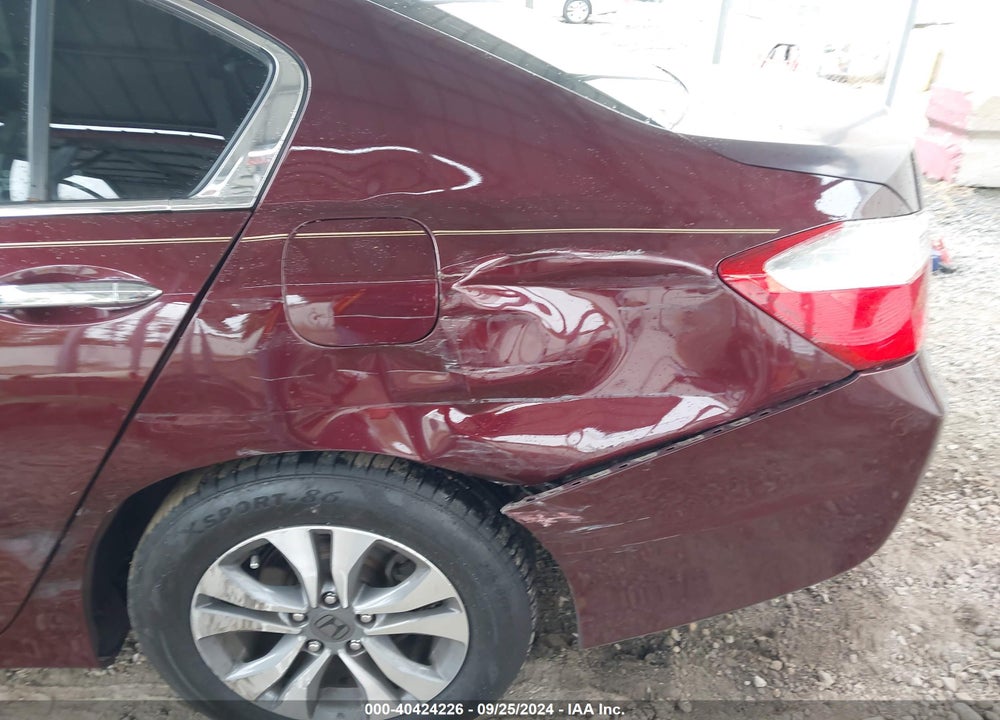 2015 HONDA ACCORD LX VIN: 1HGCR2F31FA014378