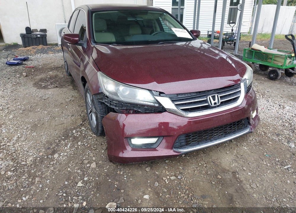2015 HONDA ACCORD LX VIN: 1HGCR2F31FA014378
