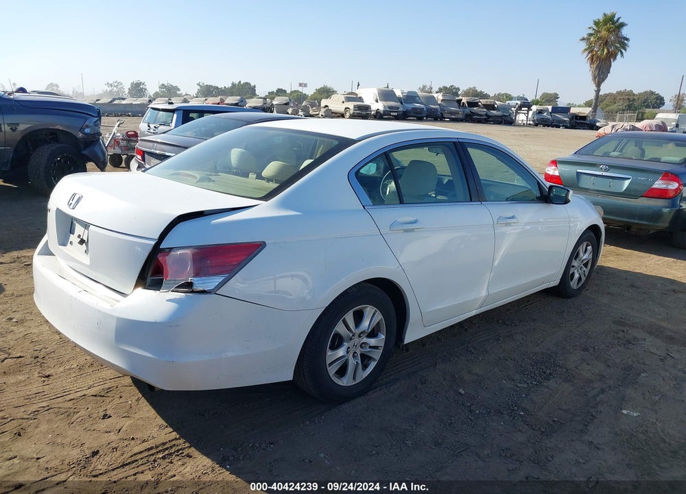 2008 HONDA ACCORD 2.4 LX-P VIN: JHMCP26478C079822