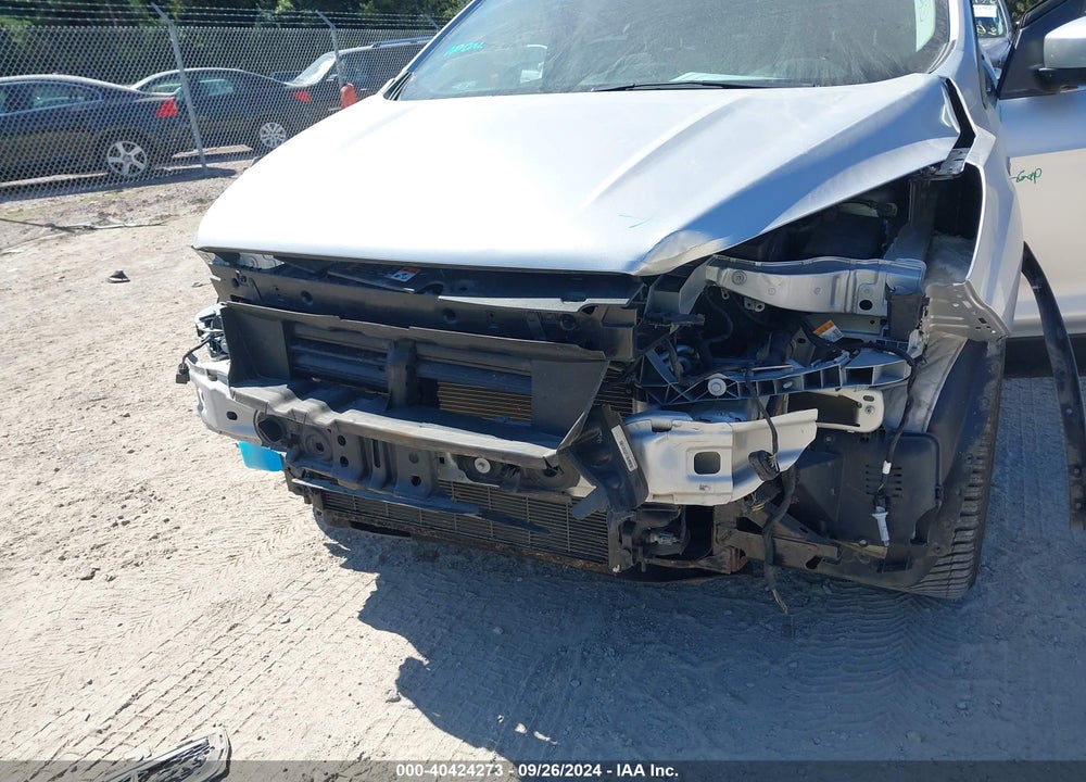 2017 FORD ESCAPE SE VIN: 1FMCU9GD3HUC97750