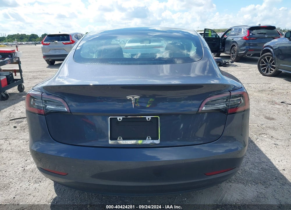 2021 TESLA MODEL 3 STANDARD RANGE PLUS REAR-WHEEL DRIVE VIN: 5YJ3E1EA4MF099502