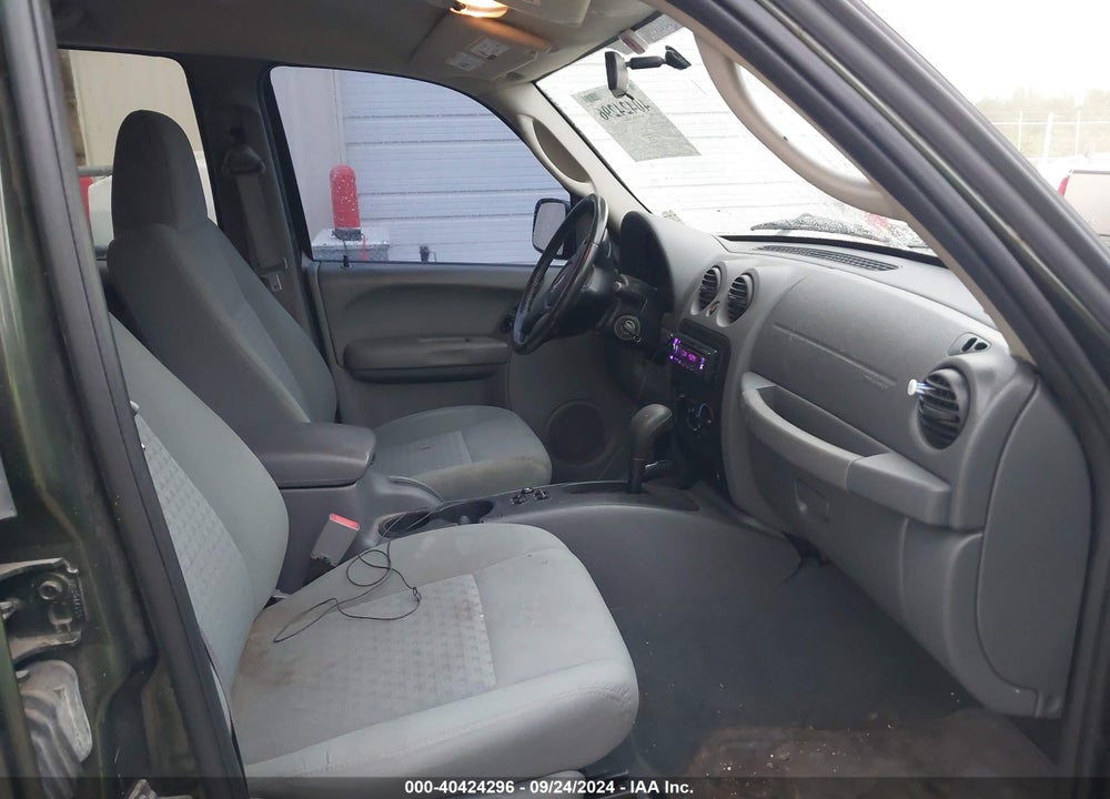 2007 JEEP LIBERTY SPORT VIN: 1J4GL48K87W694019