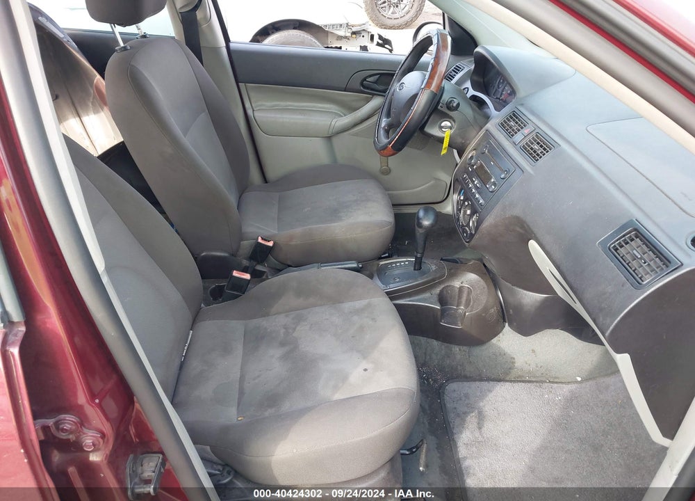 2007 FORD FOCUS S/SE/SES VIN: 1FAFP34N27W327204