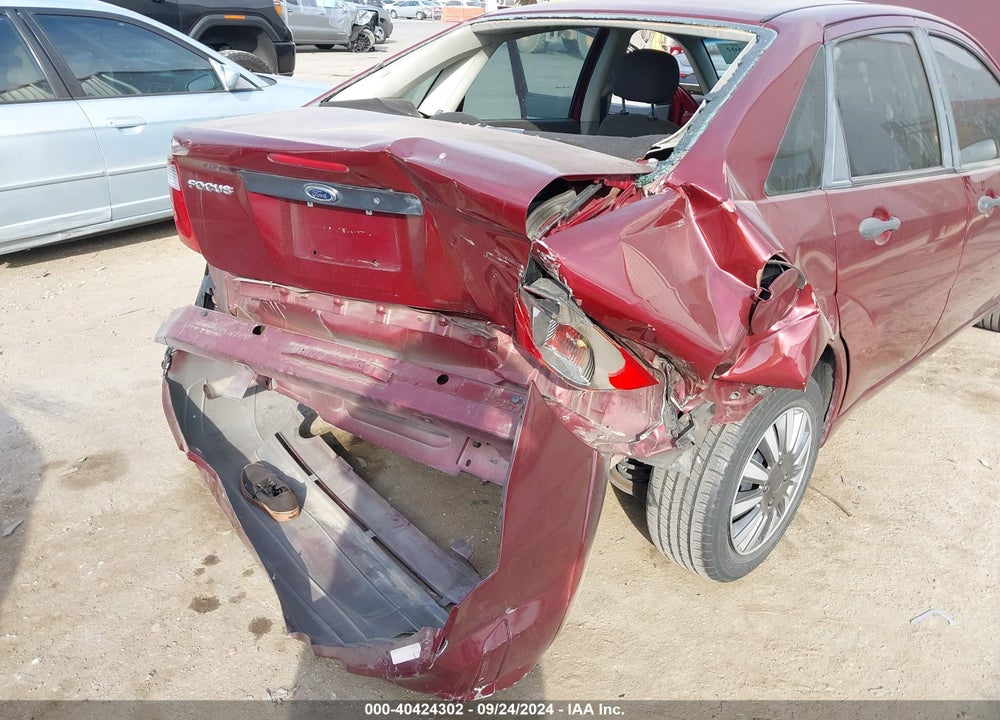 2007 FORD FOCUS S/SE/SES VIN: 1FAFP34N27W327204
