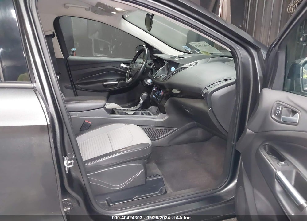 2017 FORD ESCAPE SE VIN: 1FMCU9GD4HUB94160