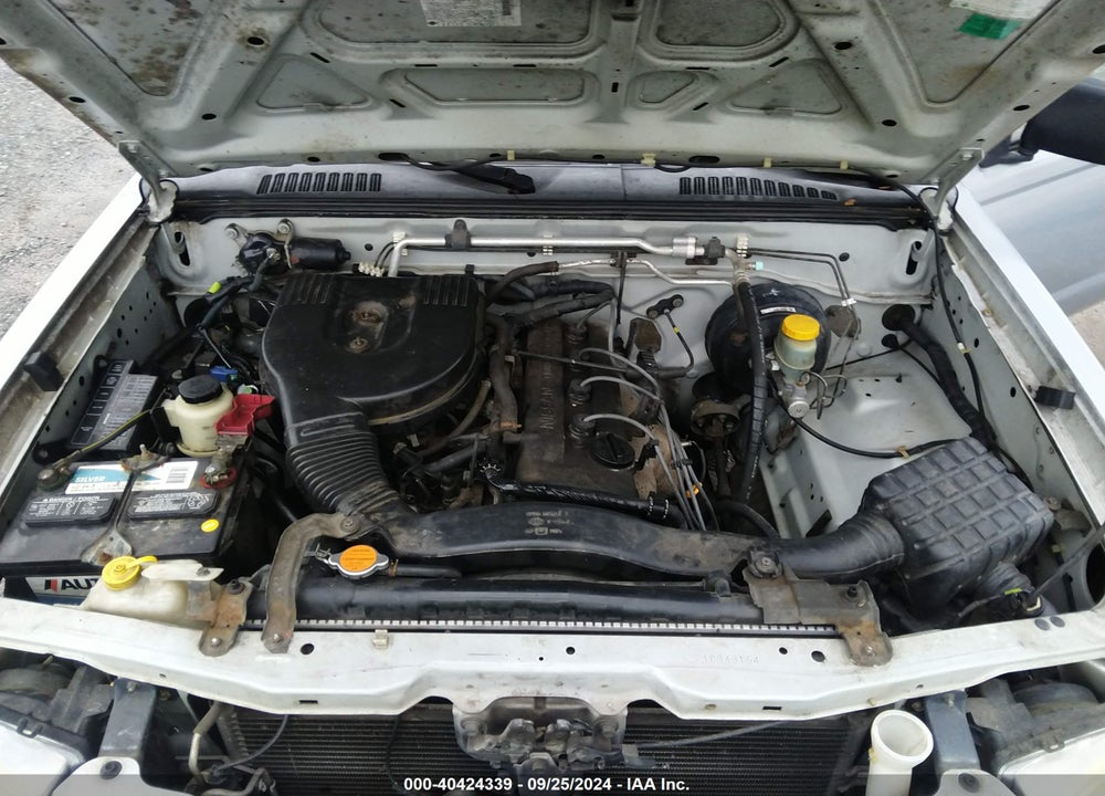 2001 NISSAN FRONTIER XE VIN: 1N6DD26S91C343154