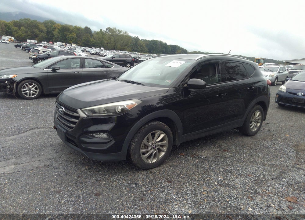 2016 HYUNDAI TUCSON SE VIN: KM8J3CA45GU036392