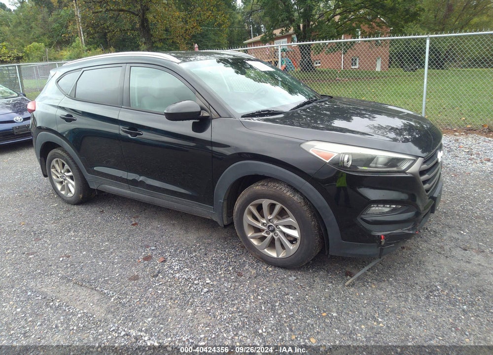 2016 HYUNDAI TUCSON SE VIN: KM8J3CA45GU036392