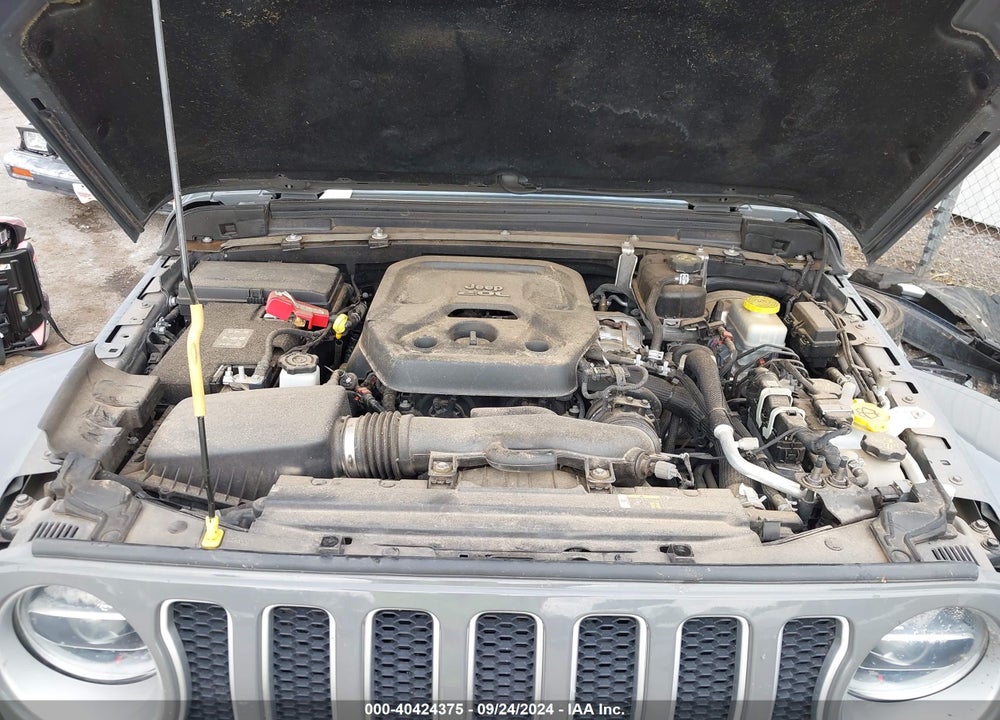 2018 JEEP WRANGLER UNLIMITED SAHARA 4X4 VIN: 1C4HJXENXJW283387