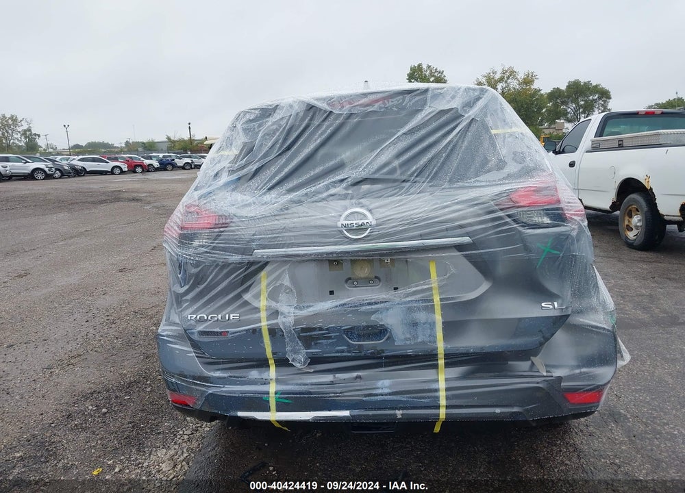 2018 NISSAN ROGUE SL VIN: JN8AT2MT0JW464243