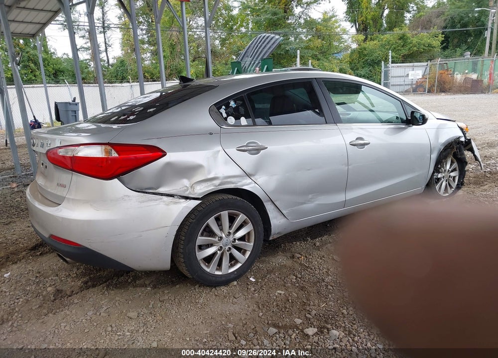 2015 KIA FORTE EX VIN: KNAFX4A86F5262325