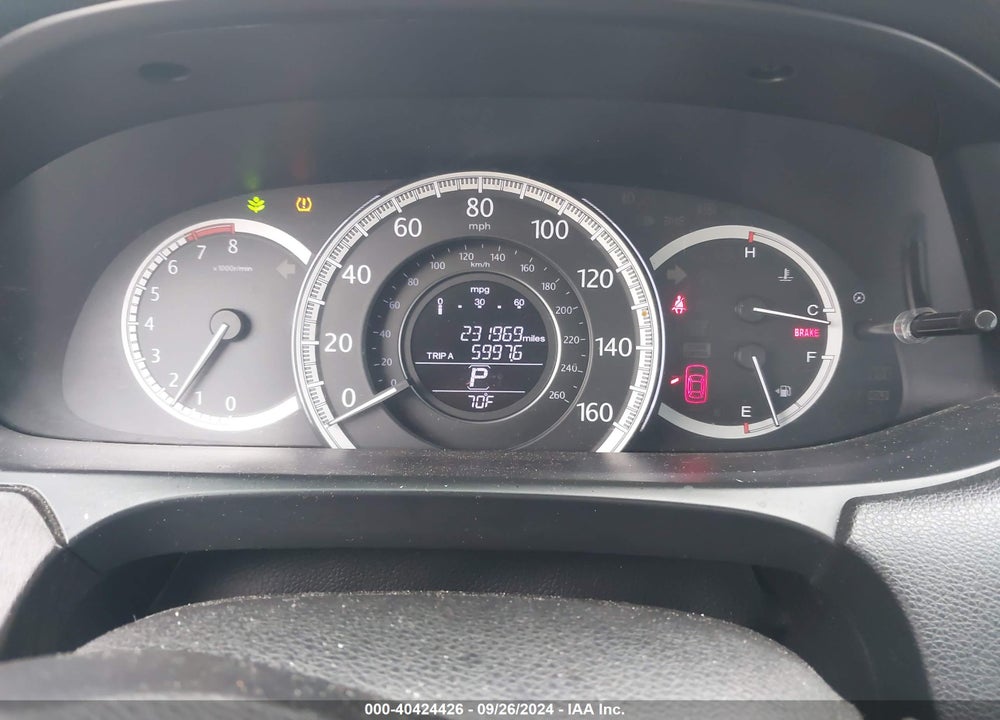2015 HONDA ACCORD EX-L VIN: 1HGCR2F84FA009610