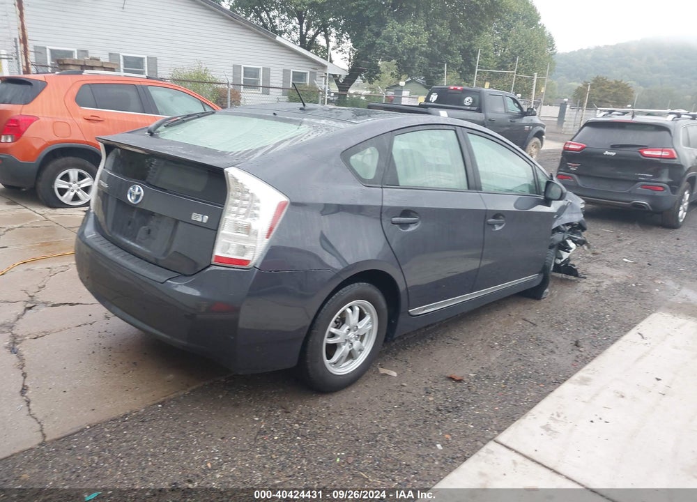 2011 TOYOTA PRIUS THREE VIN: JTDKN3DU0B0323024