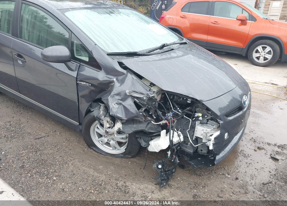 2011 TOYOTA PRIUS THREE VIN: JTDKN3DU0B0323024