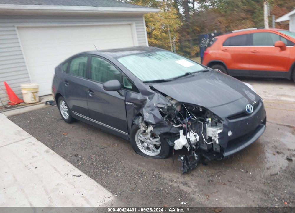 2011 TOYOTA PRIUS THREE VIN: JTDKN3DU0B0323024