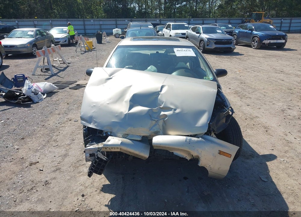 1999 SATURN SL2 VIN: 1G8ZK5271XZ368406