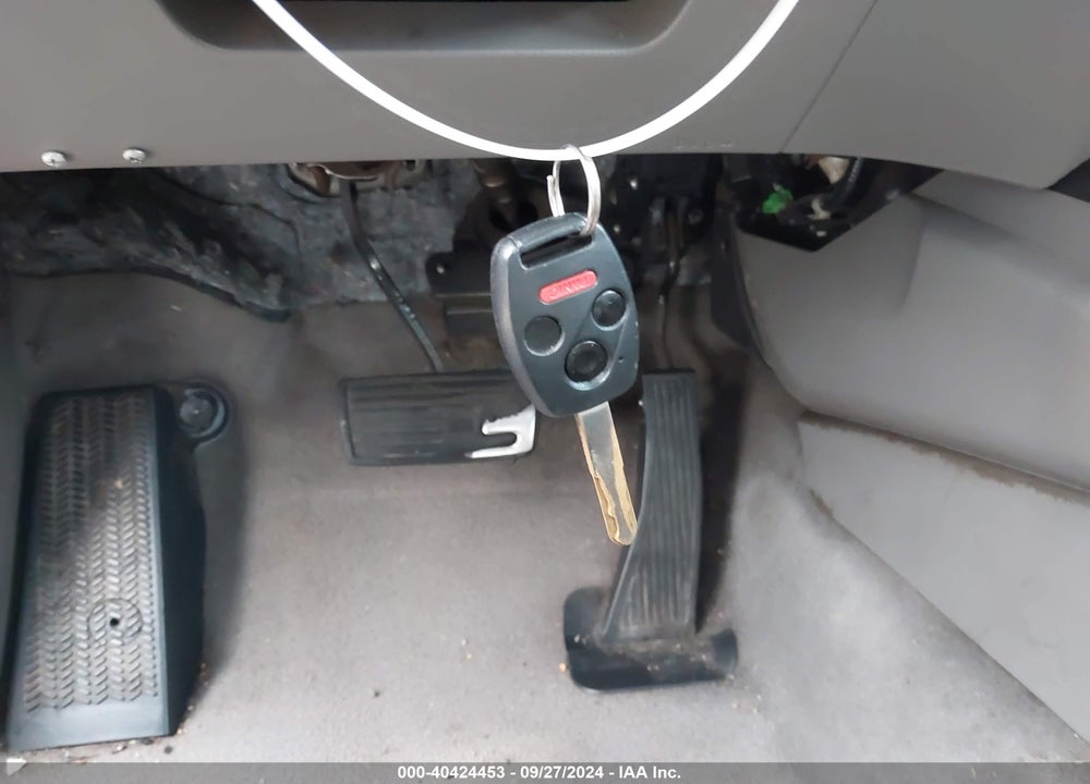 2010 HONDA CIVIC SDN EX VIN: 19XFA1F89AE051497