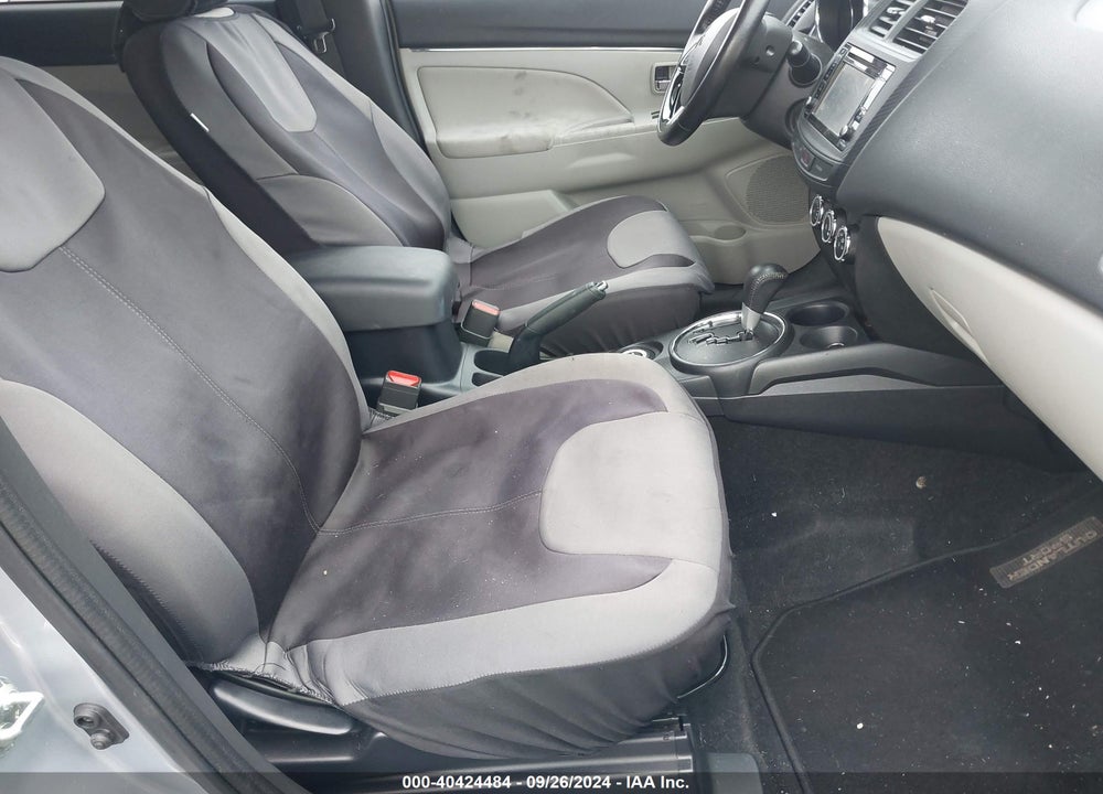 2017 MITSUBISHI OUTLANDER SPORT 2.4 SE VIN: JA4AR3AW4HZ020672