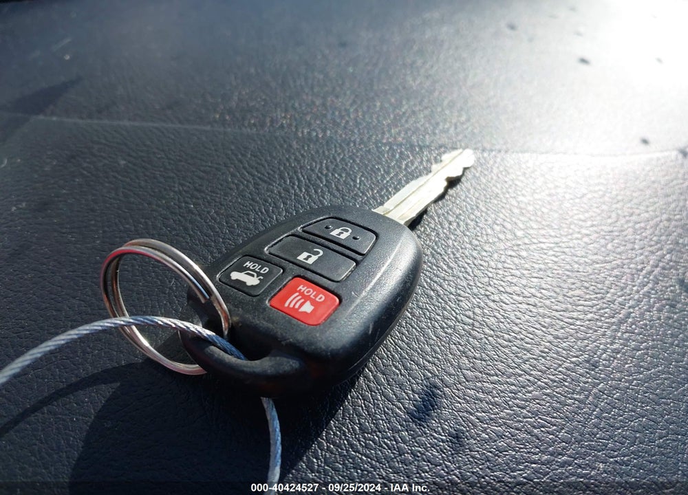 2015 TOYOTA CAMRY SE VIN: 4T1BF1FK6FU976092