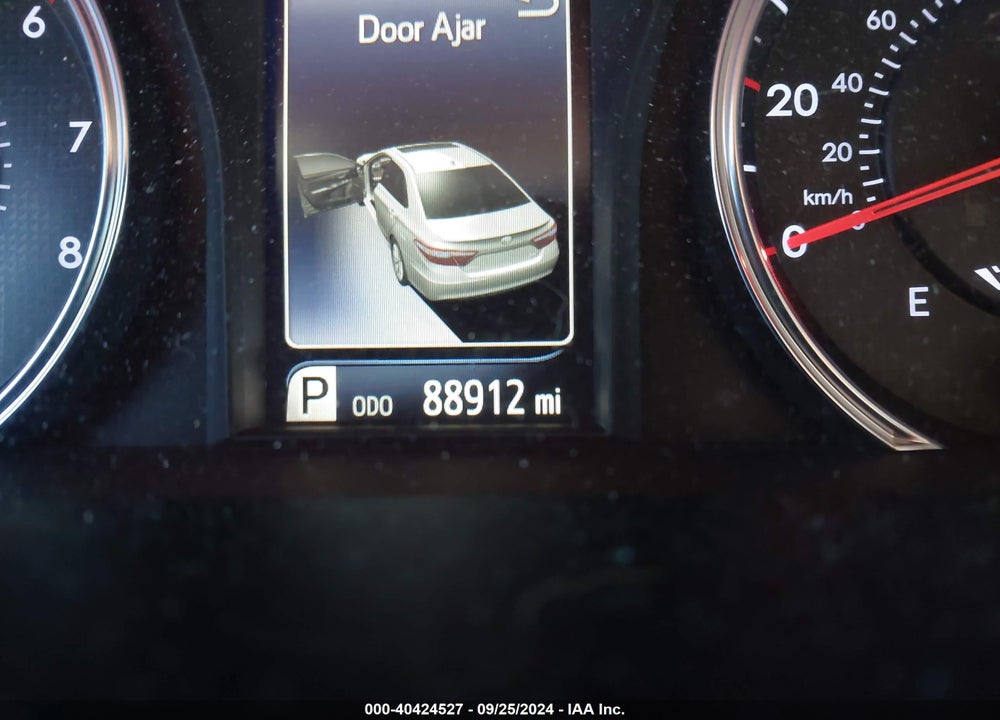 2015 TOYOTA CAMRY SE VIN: 4T1BF1FK6FU976092