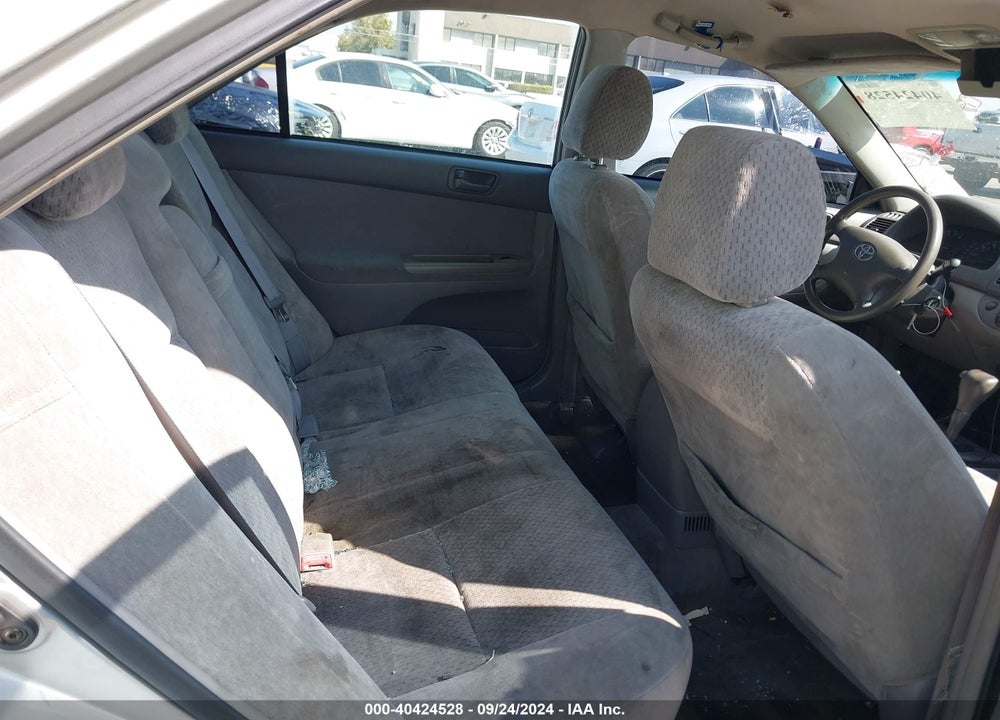 2003 TOYOTA CAMRY LE VIN: 4T1BE32K13U765611