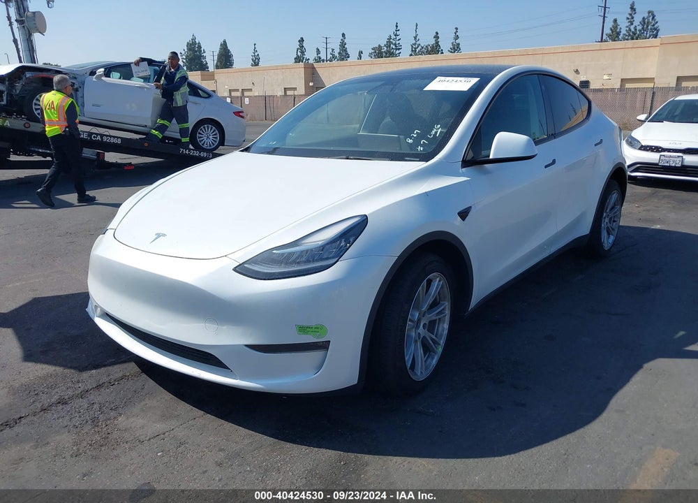 2023 TESLA MODEL Y AWD/LONG RANGE DUAL MOTOR ALL-WHEEL DRIVE VIN: 7SAYGDEEXPA083359
