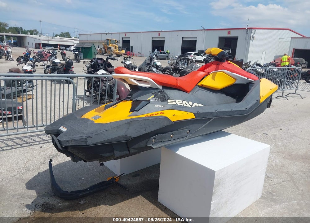2022 SEADOO SPARK VIN: YDV96505B222