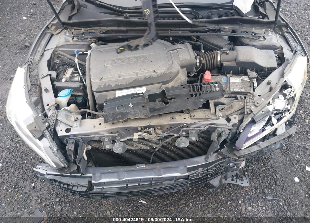 2016 HONDA ACCORD EX-L V-6 VIN: 1HGCR3F8XGA033093