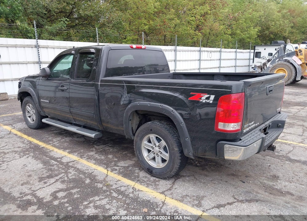 2011 GMC SIERRA 1500 SLE VIN: 1GTR2VE37BZ401190