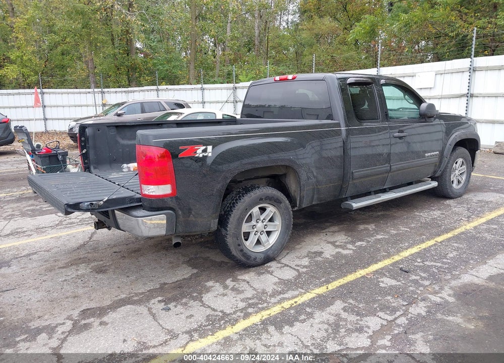 2011 GMC SIERRA 1500 SLE VIN: 1GTR2VE37BZ401190