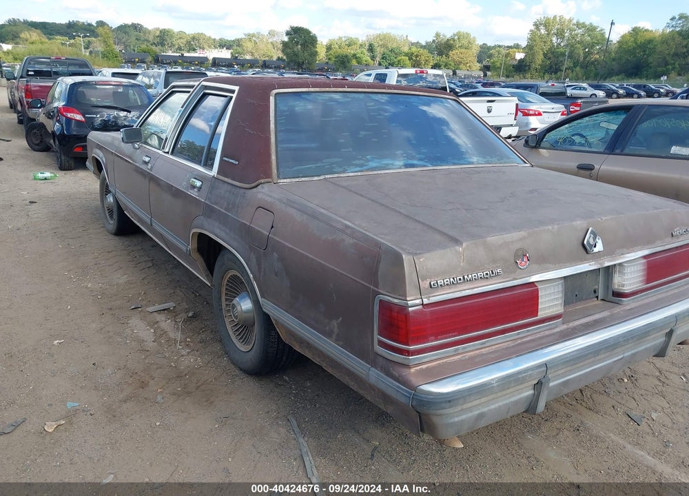 1989 MERCURY GRAND MARQUIS LS VIN: 2MEBM75F8KX685533