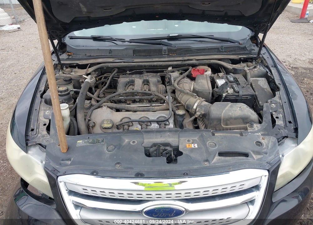 2010 FORD TAURUS SEL VIN: 1FAHP2EW2AG111042