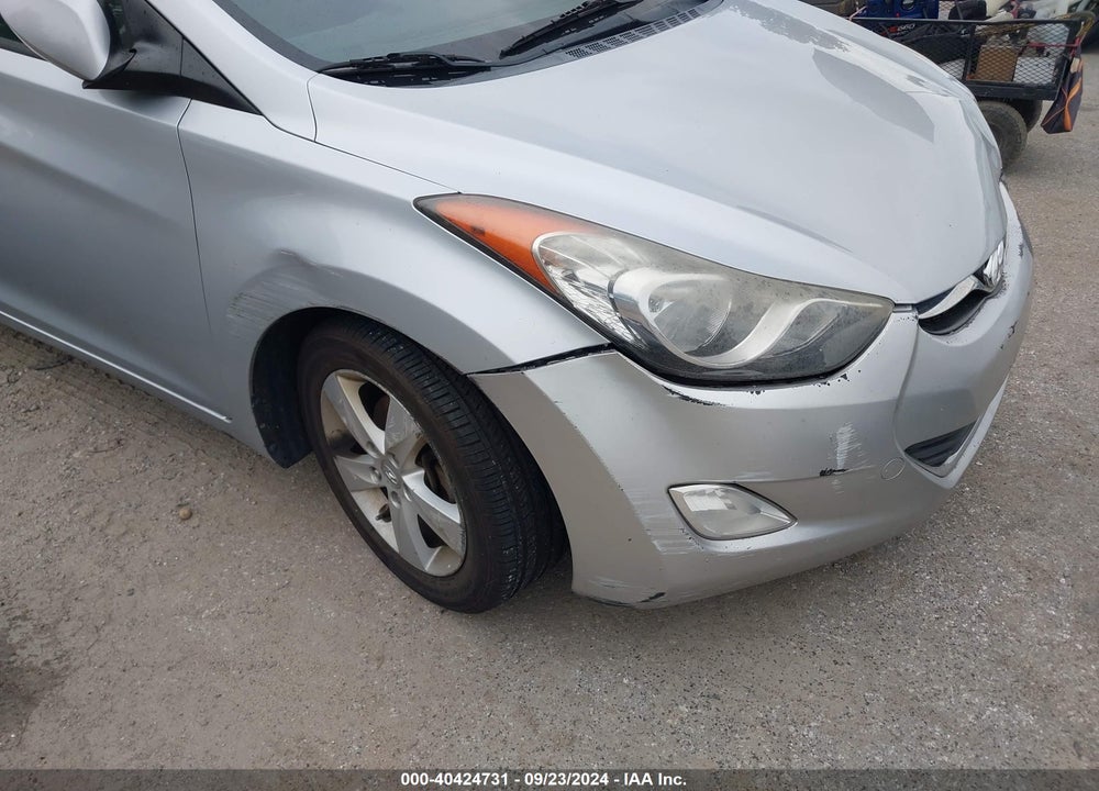 2013 HYUNDAI ELANTRA GLS VIN: 5NPDH4AE0DH309603