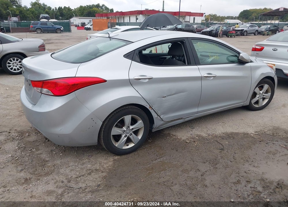 2013 HYUNDAI ELANTRA GLS VIN: 5NPDH4AE0DH309603