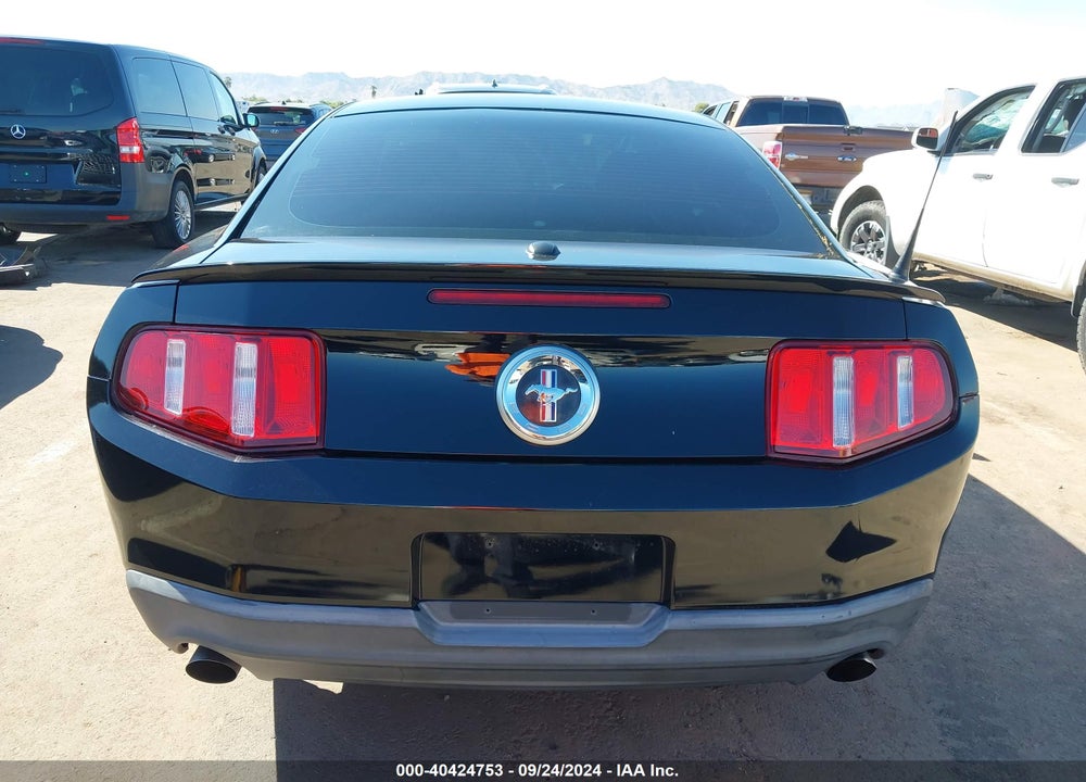 2011 FORD MUSTANG V6 PREMIUM VIN: 1ZVBP8AM6B5156308