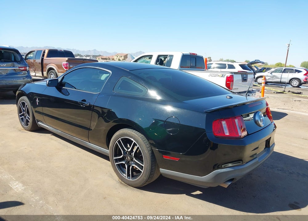 2011 FORD MUSTANG V6 PREMIUM VIN: 1ZVBP8AM6B5156308