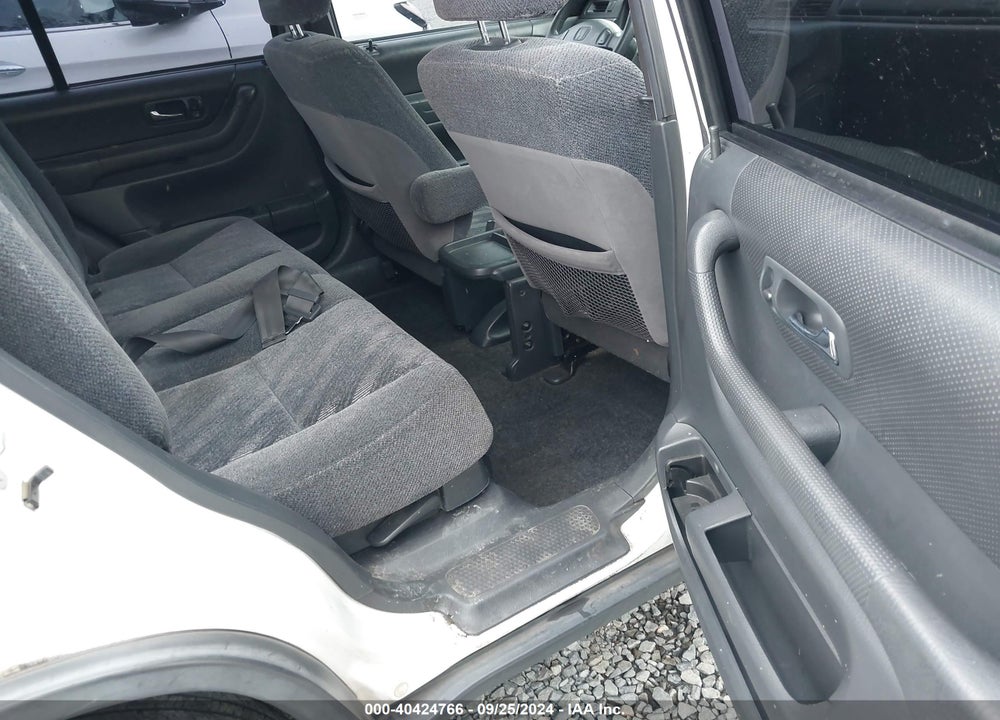 2000 HONDA CR-V EX VIN: JHLRD1869YC014874
