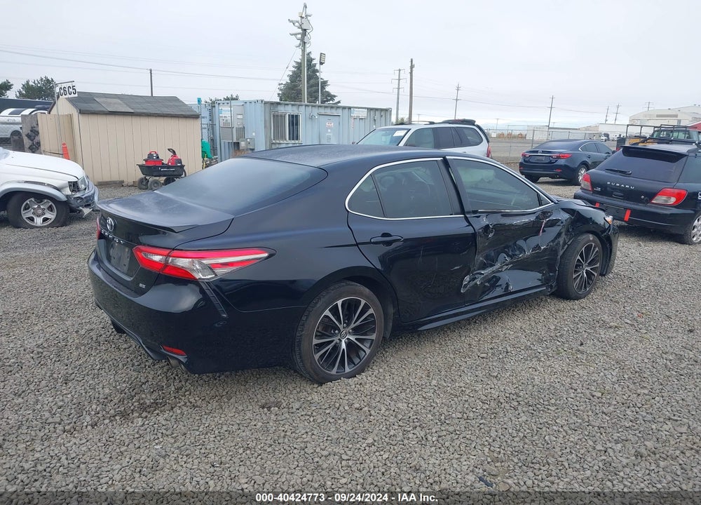 2018 TOYOTA CAMRY SE VIN: JTNB11HK8J3017223